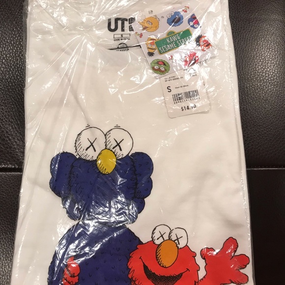 T-shirt Kaws X Uniqlo Blue BFF Vert - Taille Medium, Collector Et Neuf Avec étiquette